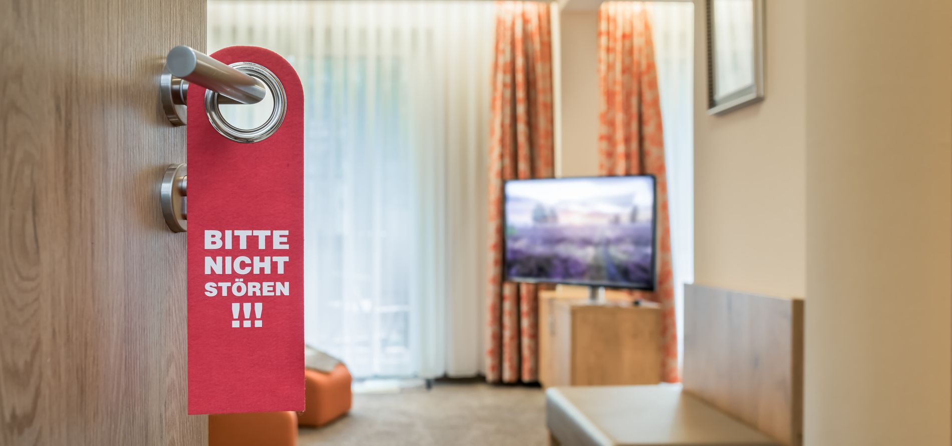 Eingang zur Komfort Juniorsuite im Hotel Pension Fortuna - Das Salzhotel